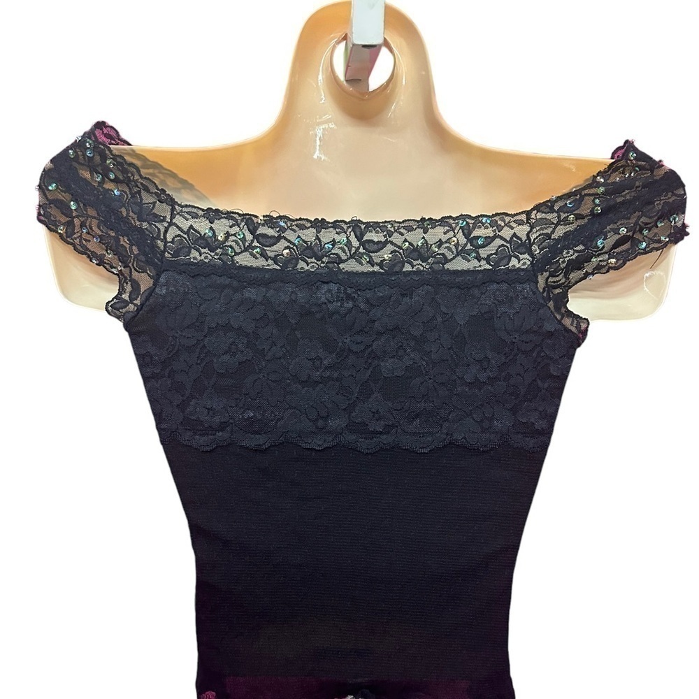 Cool wear lace top - Picture 2 of 6